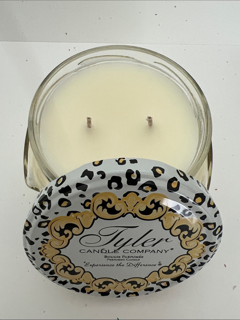 Tyler Candle Company Scented Candles(2) - NWT DIVA & GLAMFAM Scents 11oz - Picture 7 of 7